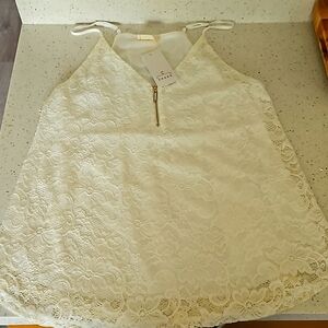 White XL lace tank